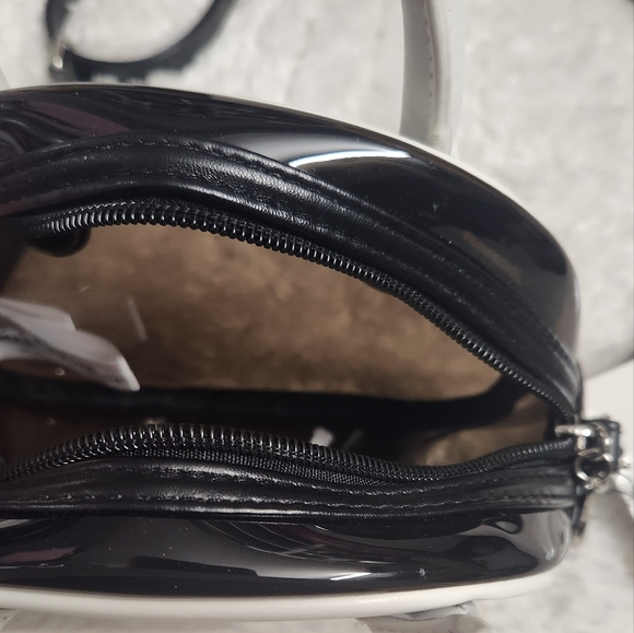 Brand New MLB SOX Two Way Bag - Picture 11 of 12